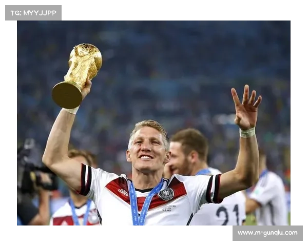 施魏因斯泰格海因克斯等足球名将入选德国足球名人堂彰显辉煌成就