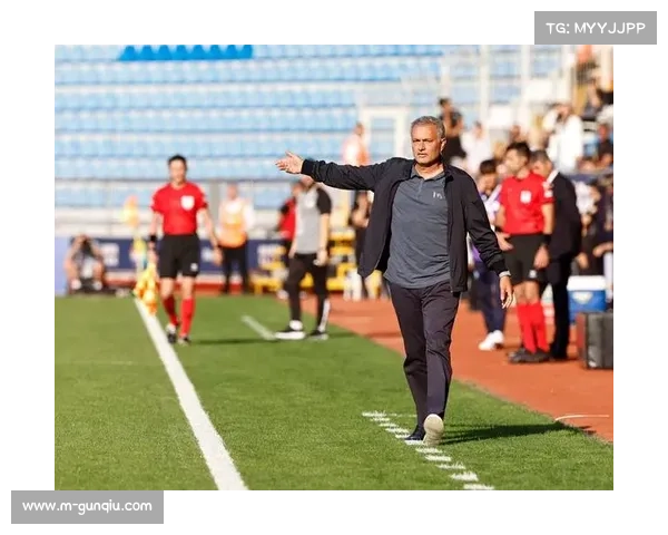 费内巴切3-2客胜贝西克塔斯，积分榜紧追榜首两强